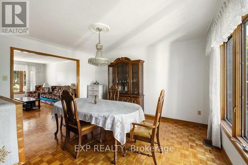 617 Rivermeade Avenue, Kingston, ON - Indoor Photo Showing Dining Room