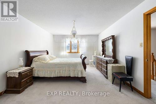 617 Rivermeade Avenue, Kingston, ON - Indoor Photo Showing Bedroom