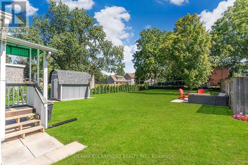 34 Murray Street, Grimsby (Grimsby West), ON - Outdoor With Backyard