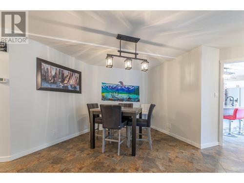 805 Comox Street Unit# 143, Penticton, BC - Indoor Photo Showing Dining Room