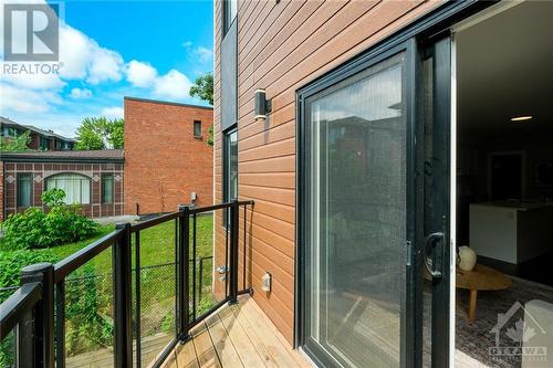 140 Springhurst Avenue Unit#8, Ottawa, ON - Outdoor With Exterior