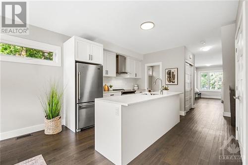 140 Springhurst Avenue Unit#8, Ottawa, ON - Indoor Photo Showing Kitchen