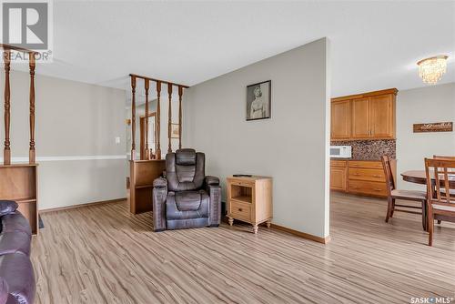 2714 Louise Street, Saskatoon, SK - Indoor