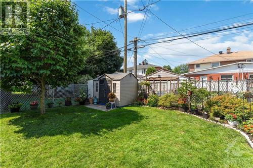 2424 Falcon Avenue, Ottawa, ON - Outdoor