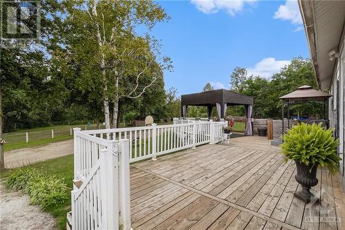 Wrap Around Deck - 5055 Loggers Way, Ottawa, ON - Outdoor With Deck Patio Veranda