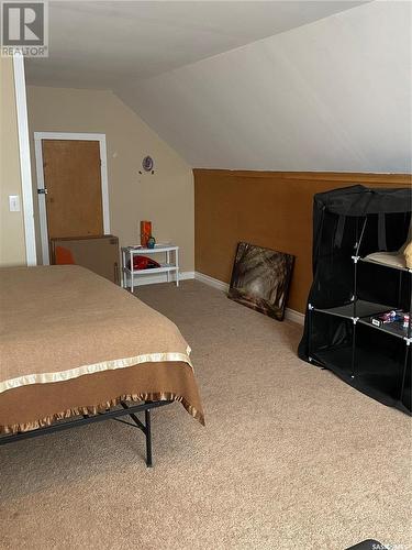 214 Main Street, Midale, SK - Indoor Photo Showing Bedroom