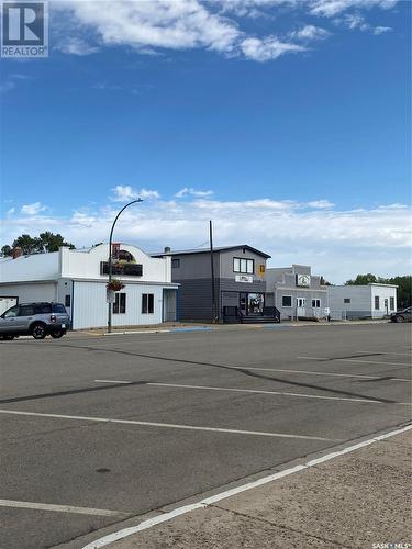 214 Main Street, Midale, SK - Outdoor