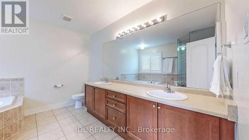 92 Princess Diana Drive, Markham, ON - Indoor Photo Showing Bathroom