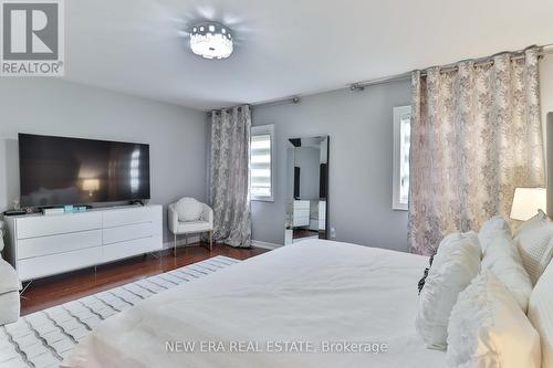 5 Sibella Way, Vaughan (Vellore Village), ON - Indoor Photo Showing Bedroom