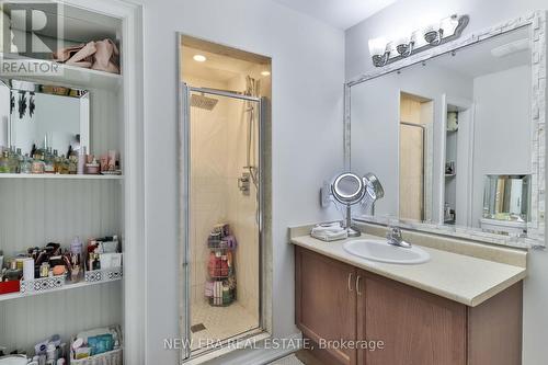 5 Sibella Way, Vaughan (Vellore Village), ON - Indoor Photo Showing Bathroom