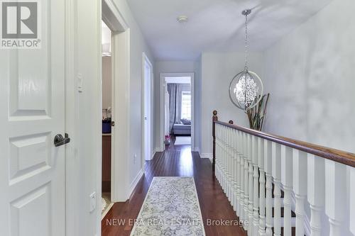 5 Sibella Way, Vaughan, ON - Indoor Photo Showing Bathroom