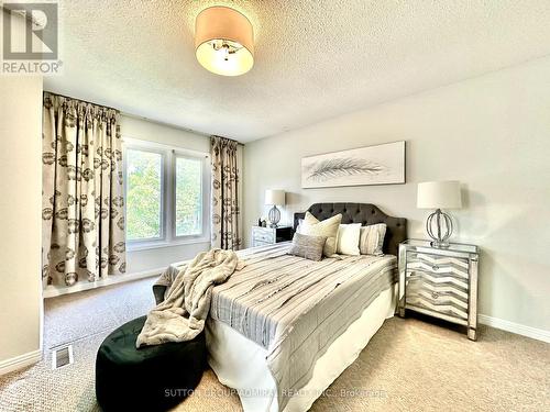 273 Spring Gate Boulevard, Vaughan (Crestwood-Springfarm-Yorkhill), ON - Indoor Photo Showing Bedroom