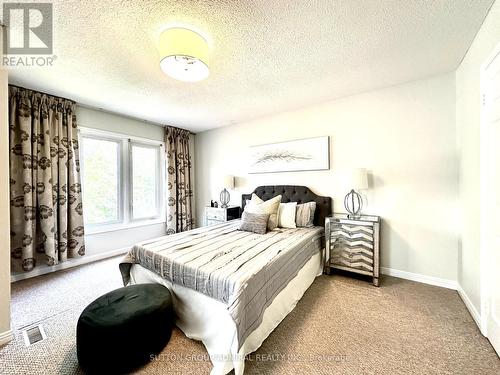 273 Spring Gate Boulevard, Vaughan (Crestwood-Springfarm-Yorkhill), ON - Indoor Photo Showing Bedroom