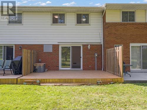 2922 Meadowbrook Lane Unit# 1, Windsor, ON - Outdoor With Exterior