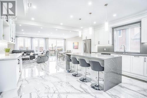 83 Floral Parkway, Toronto (Maple Leaf), ON - Indoor Photo Showing Kitchen With Upgraded Kitchen