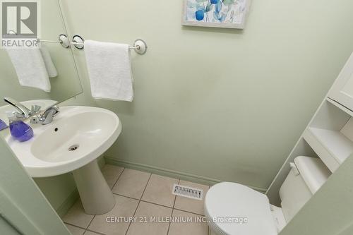 27 - 638 Forestwood Crescent, Burlington (Appleby), ON - Indoor Photo Showing Bathroom