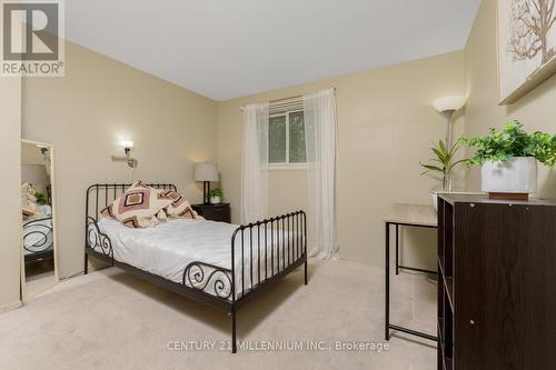 27 - 638 Forestwood Crescent, Burlington (Appleby), ON - Indoor Photo Showing Bedroom