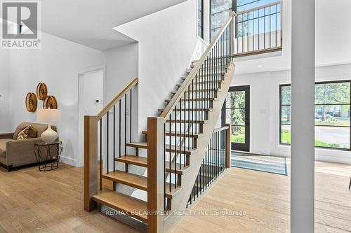 928 Glen Acres Court, Burlington, ON - Indoor Photo Showing Other Room