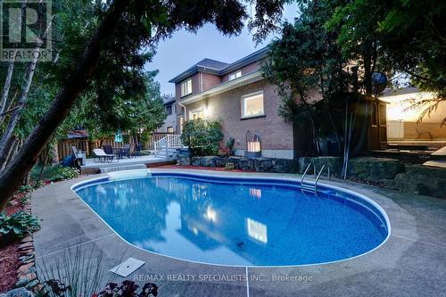 1505 Indian Road, Mississauga (Lorne Park), ON - Outdoor With In Ground Pool With Backyard