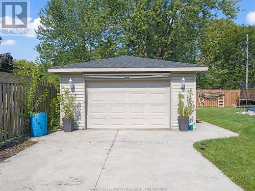 5830 Queen Elizabeth, Windsor, ON - Outdoor