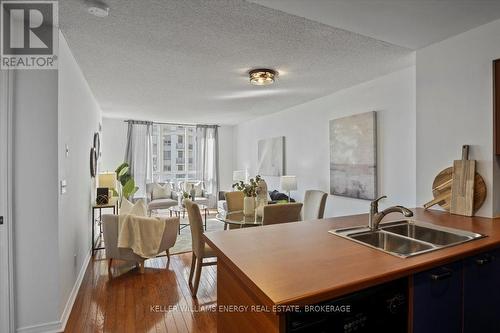 1204 - 55 Harrison Garden Boulevard, Toronto (Willowdale East), ON - Indoor Photo Showing Kitchen With Double Sink