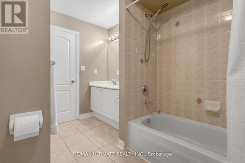 134 Wharnsby Drive W, Toronto (Rouge), ON - Indoor Photo Showing Bathroom