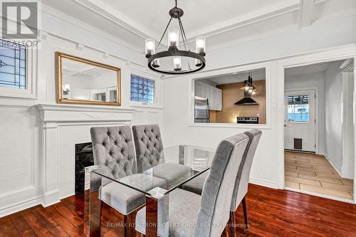 17 Avalon Place, Hamilton (Gibson), ON - Indoor Photo Showing Dining Room