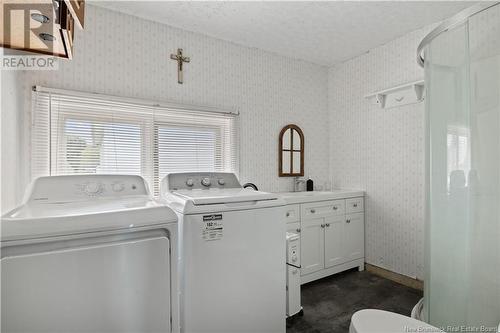 33 York Street, Richibucto, NB - Indoor Photo Showing Laundry Room