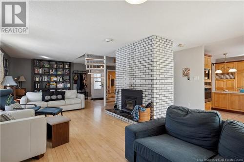 10399 Route 134, Saint-Louis-De-Kent, NB - Indoor Photo Showing Living Room With Fireplace