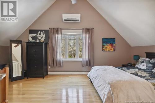 10399 Route 134, Saint-Louis-De-Kent, NB - Indoor Photo Showing Bedroom