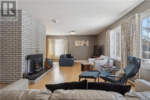 10399 Route 134, Saint-Louis-De-Kent, NB - Indoor Photo Showing Living Room With Fireplace