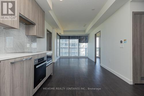 912 - 85 Mcmahon Drive, Toronto (Bayview Village), ON - Indoor