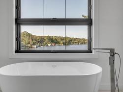 Ensuite bathroom - 