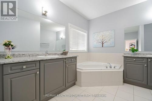 29 Ezra Crescent, Brampton (Northwest Brampton), ON - Indoor Photo Showing Bathroom