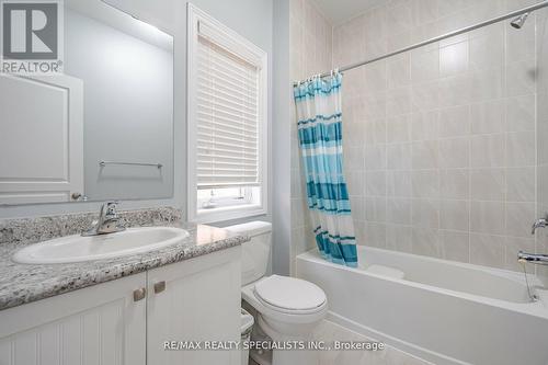 29 Ezra Crescent, Brampton (Northwest Brampton), ON - Indoor Photo Showing Bathroom