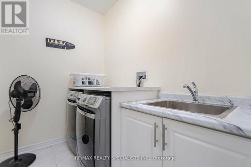 29 Ezra Crescent, Brampton, ON - Indoor Photo Showing Laundry Room