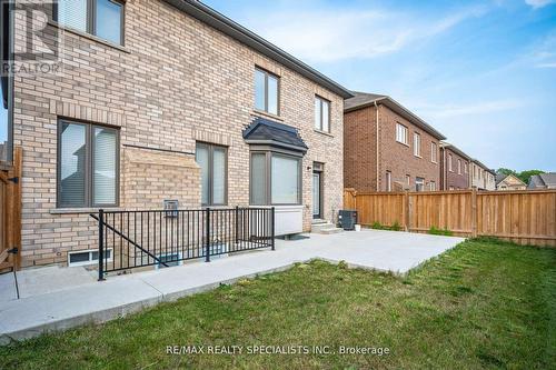 29 Ezra Crescent, Brampton (Northwest Brampton), ON - Outdoor With Exterior