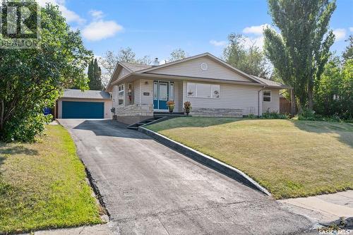 675 21St Street W, Prince Albert, SK - Outdoor With Facade