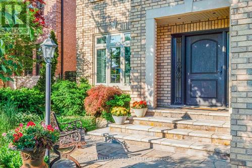 182 Clover Leaf Street, Vaughan, ON - Outdoor