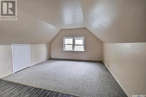 2058 Robinson Street, Regina, SK - Indoor Photo Showing Other Room