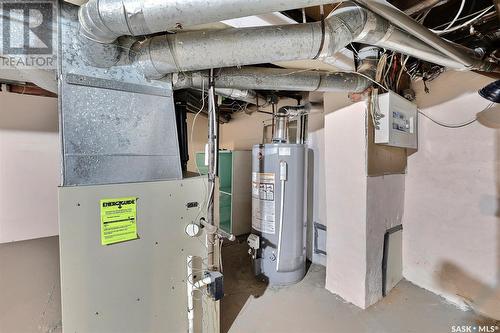 2058 Robinson Street, Regina, SK - Indoor Photo Showing Basement