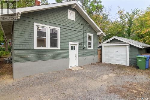 2300 Rae Street, Regina, SK - Outdoor With Exterior