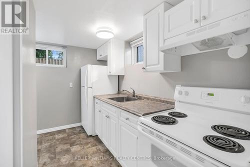 144 Essa Road, Barrie, ON - Indoor Photo Showing Kitchen