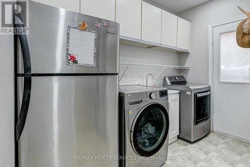 63 Leeward Drive, Brampton (Westgate), ON - Indoor Photo Showing Laundry Room