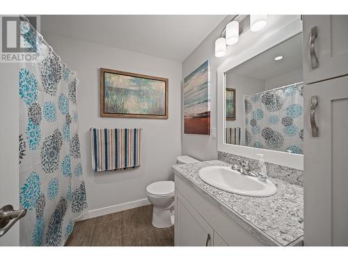 612-429 St Paul Street, Kamloops, BC - Indoor Photo Showing Bathroom