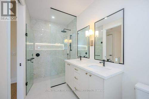 152 Chisholm Street, Oakville (Old Oakville), ON - Indoor Photo Showing Bathroom