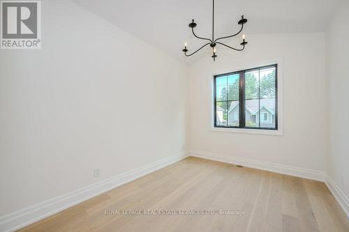 152 Chisholm Street, Oakville, ON - Indoor Photo Showing Other Room