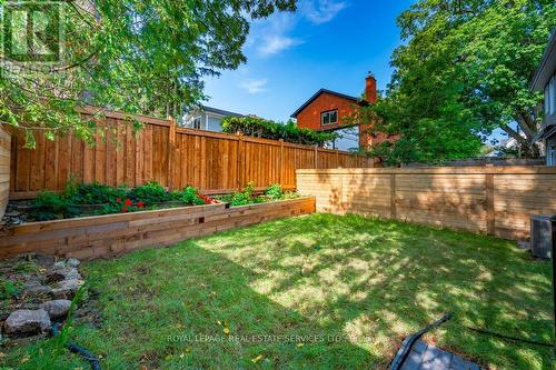 152 Chisholm Street, Oakville, ON - Outdoor