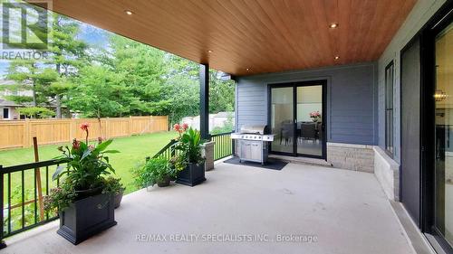 212 Southview Road, Oakville, ON - Outdoor With Deck Patio Veranda With Exterior