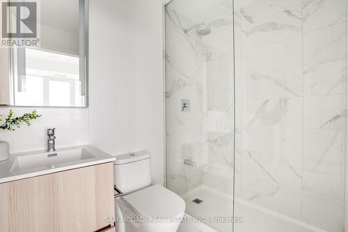 608 - 220 Missinnihe Way, Mississauga (Port Credit), ON - Indoor Photo Showing Bathroom